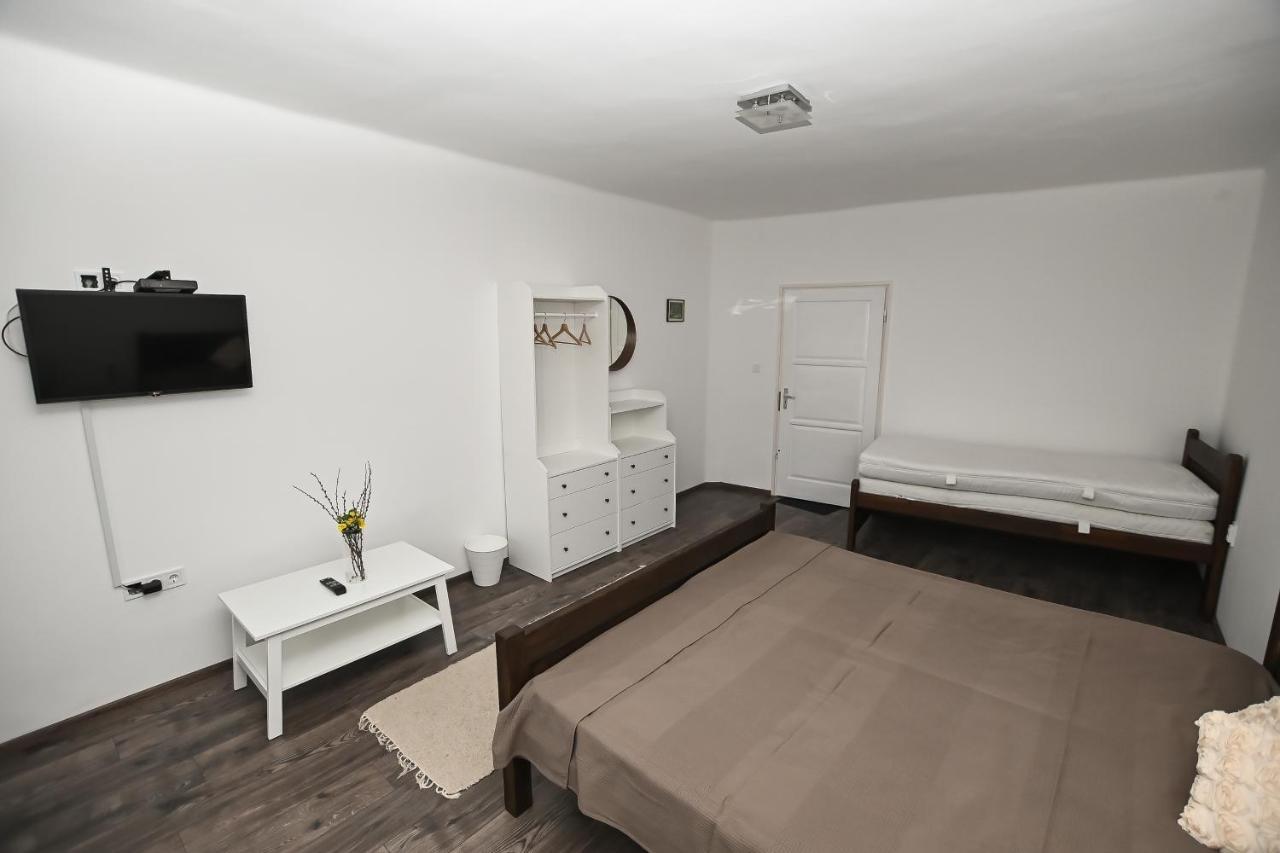 Rozsa Vendeghaz Hotel Токай Екстериор снимка